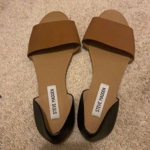 Steve Madden Two-Tone Flats